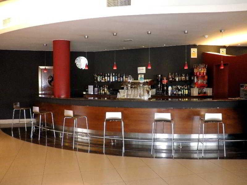 Hotel Vila De Muro ムーロ・デ・アルコイ レストラン 写真