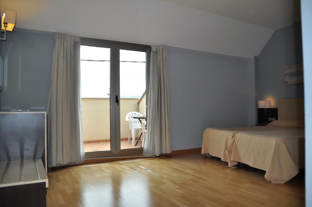 Hotel Vila De Muro ムーロ・デ・アルコイ エクステリア 写真